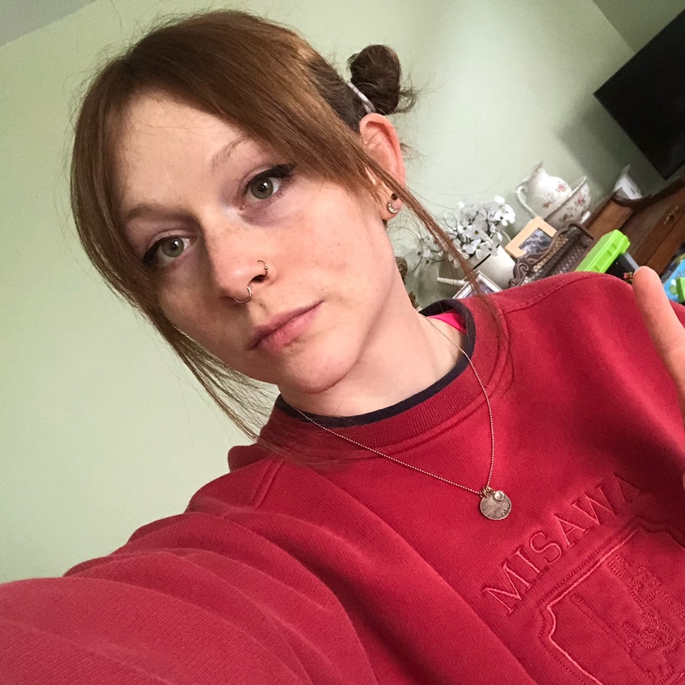 Meet your Posher, Cait